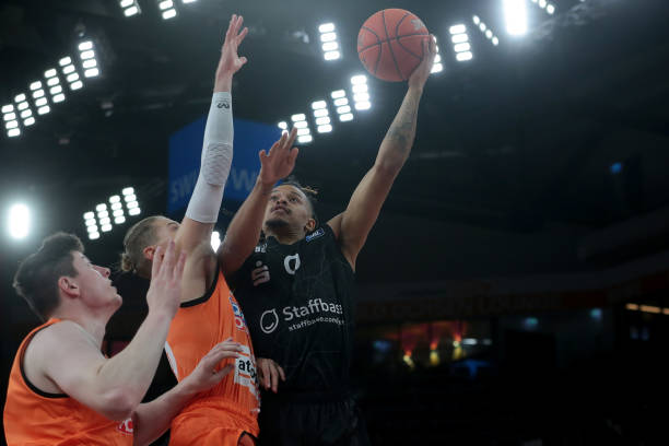 为球队带来 为球队带来