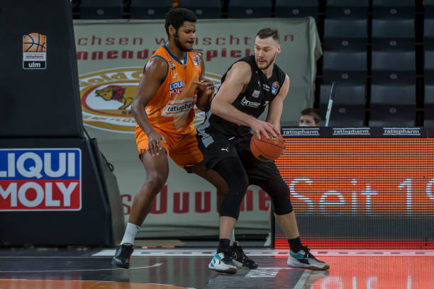 的战术风格 的战术风格