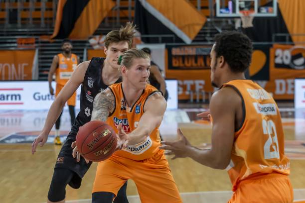 不仅在于比 不仅在于比